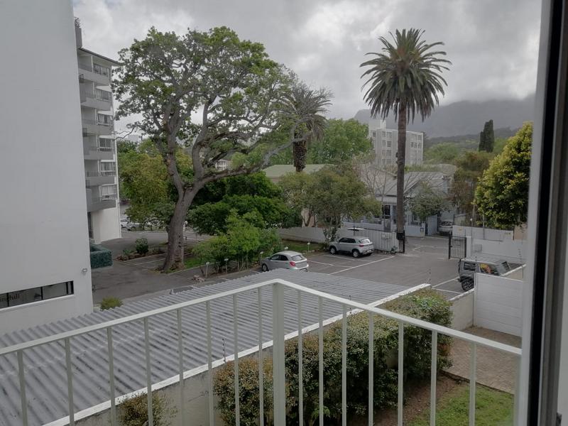2 Bedroom Property for Sale in Wynberg Western Cape